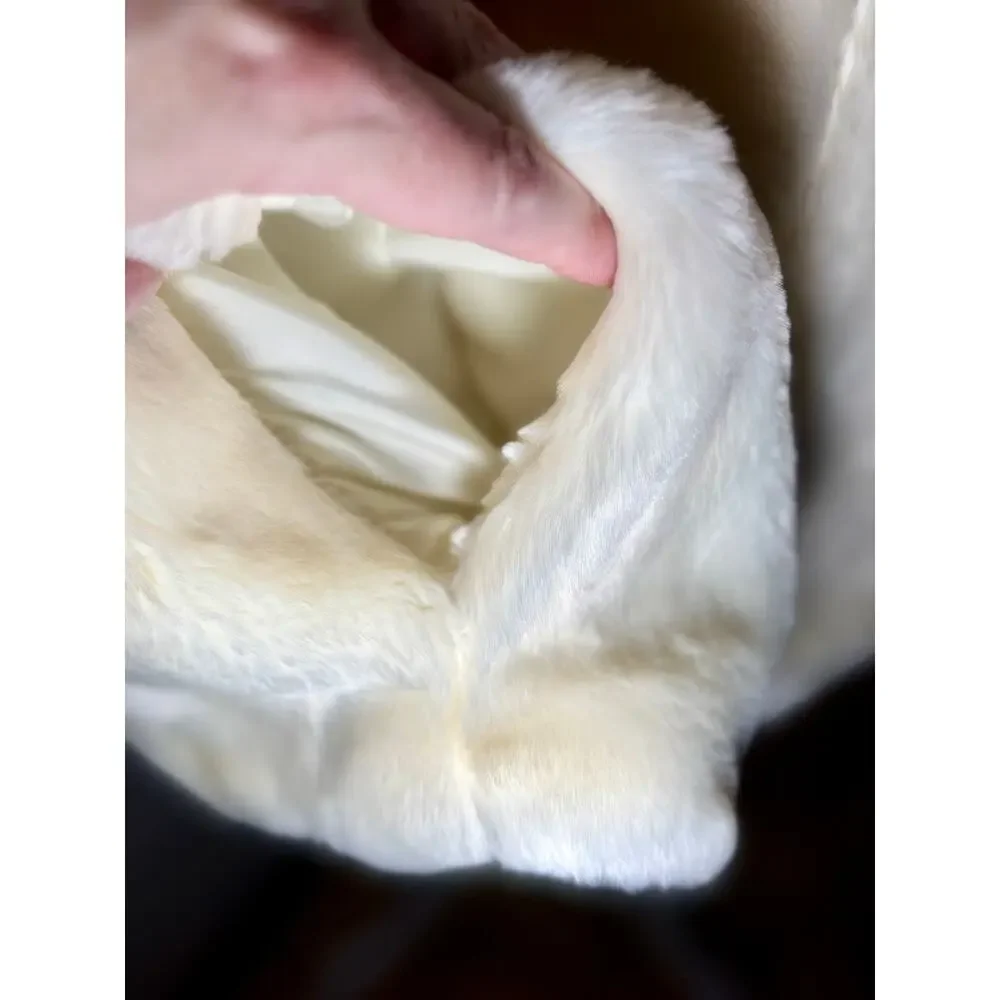 Ann Taylor LOFT Ivory Faux Fur Zip Vest Large